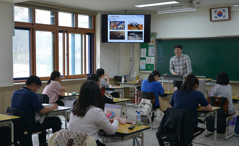 제4회 국방신뢰성연구센터 과학교실(2).png